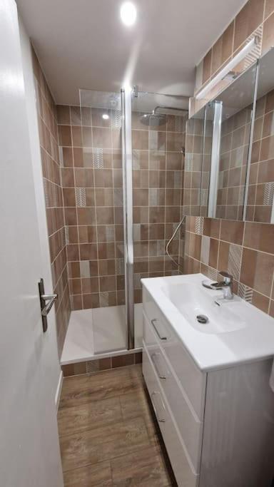 Appartement Saint Charles Marseille Ngoại thất bức ảnh